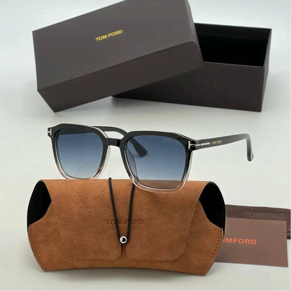 Солнцезащитные очки Tom Ford K1060-0