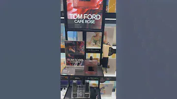 Tom Ford Cafe Rose Review #perfume #fyp #smellsgood #tomfor de TT